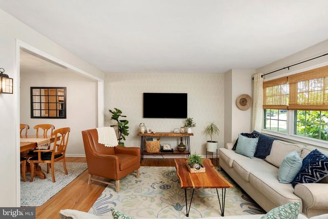 46 HEMPSTEAD RD, Hamilton, NJ 08610