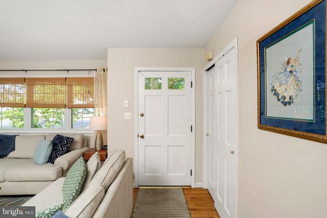46 HEMPSTEAD RD, Hamilton, NJ 08610