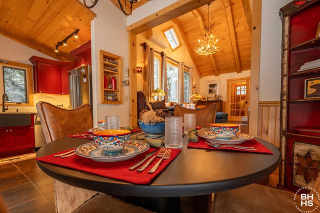 2 Chipmunk Lane, Lake Placid, NY 12946