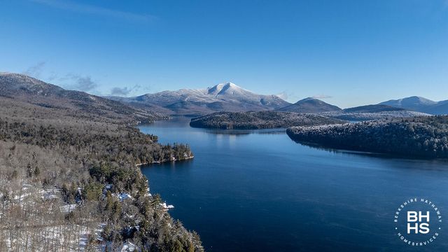 2 Chipmunk Lane, Lake Placid, NY 12946