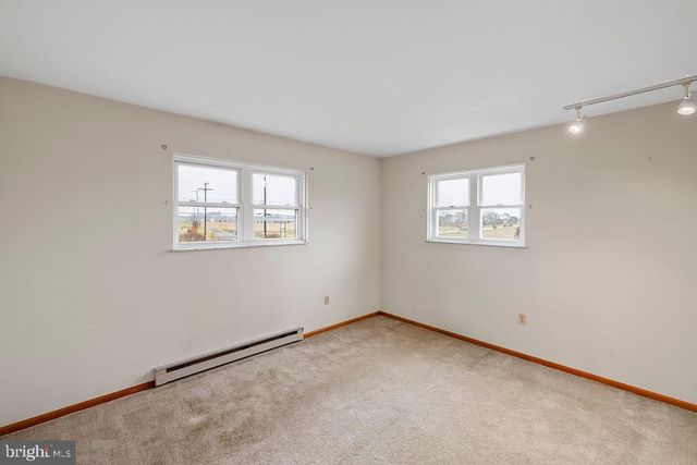 2165 OLD HARRISBURG RD, Gettysburg, PA 17325