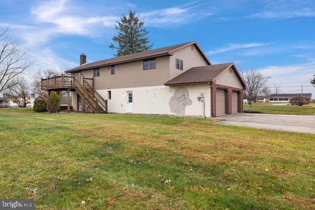 2165 OLD HARRISBURG RD, Gettysburg, PA 17325