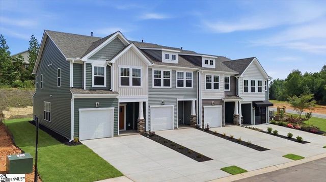 16 Shoemaker Road, Greenville, SC 29617