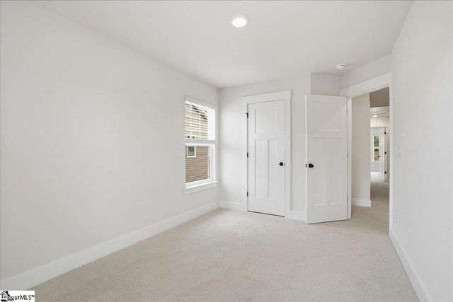 16 Shoemaker Road, Greenville, SC 29617