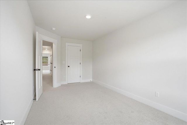 16 Shoemaker Road, Greenville, SC 29617