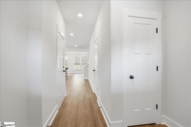 16 Shoemaker Road, Greenville, SC 29617
