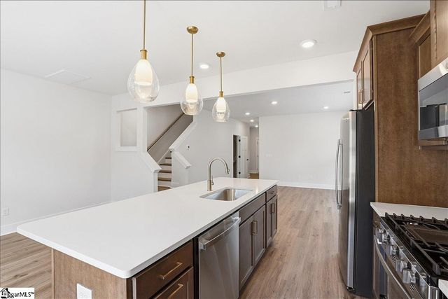 16 Shoemaker Road, Greenville, SC 29617