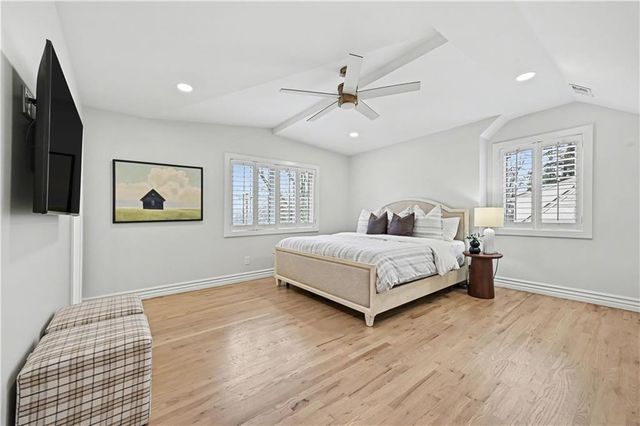 5321 Norwood Road, Fairway, KS 66205