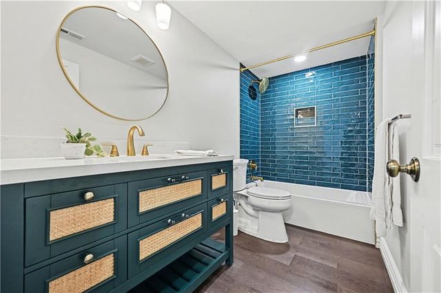 5321 Norwood Road, Fairway, KS 66205