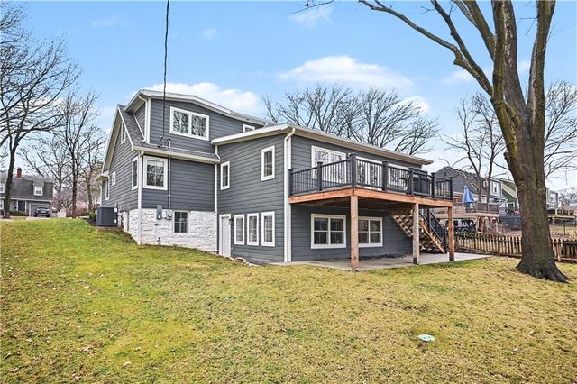 5321 Norwood Road, Fairway, KS 66205