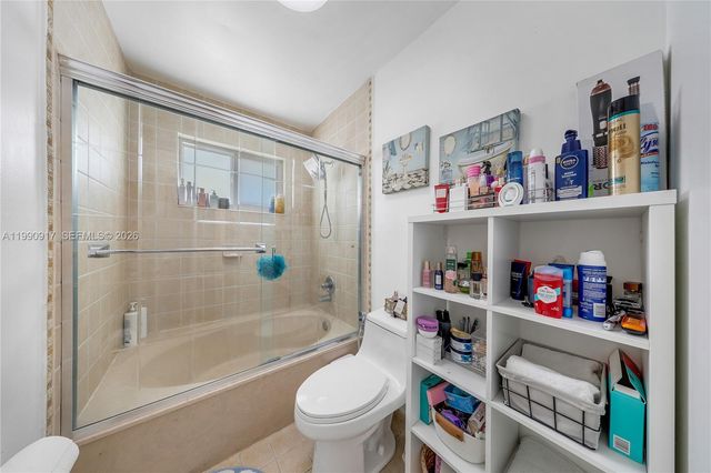 12511 SW 12th Ln, Miami, FL 33184