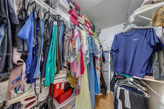 12511 SW 12th Ln, Miami, FL 33184