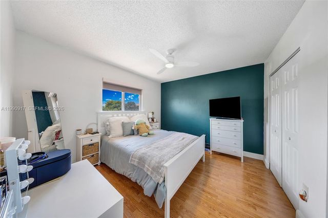 12511 SW 12th Ln, Miami, FL 33184