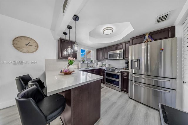 12511 SW 12th Ln, Miami, FL 33184