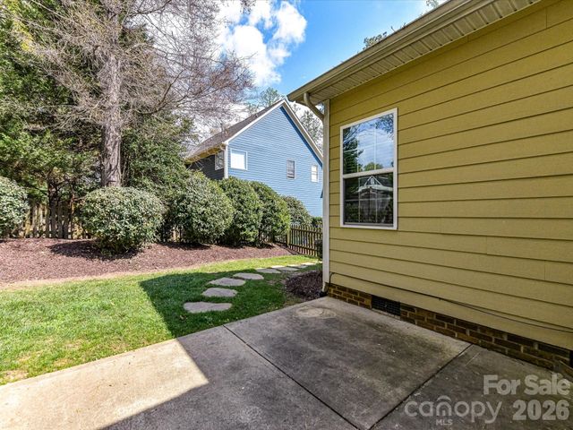 21277 Summerbrook Drive, Cornelius, NC 28031