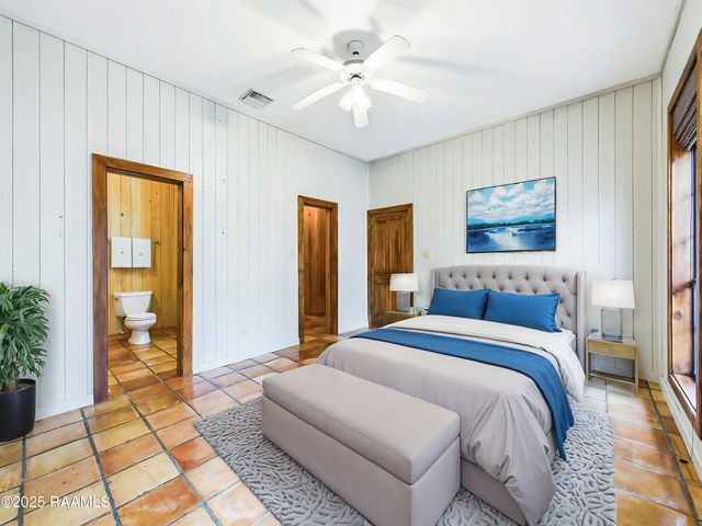 1112 Bayou Tortue Road, Broussard, LA 70518