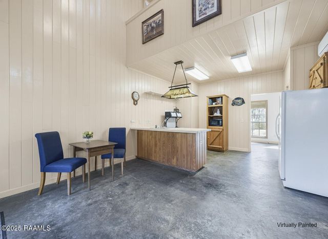 1112 Bayou Tortue Road, Broussard, LA 70518