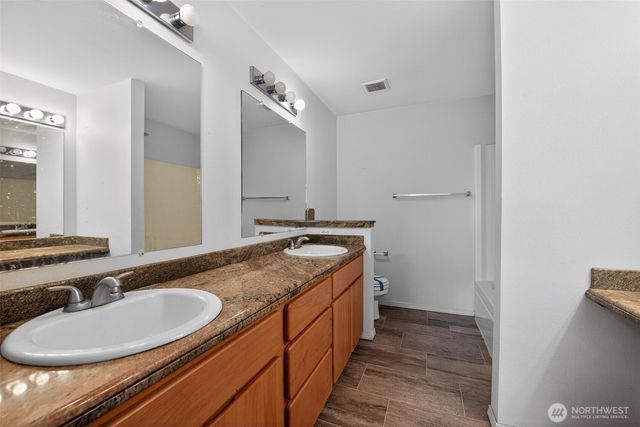 8402 147th St Court E, Puyallup, WA 98375