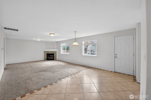 8402 147th St Court E, Puyallup, WA 98375