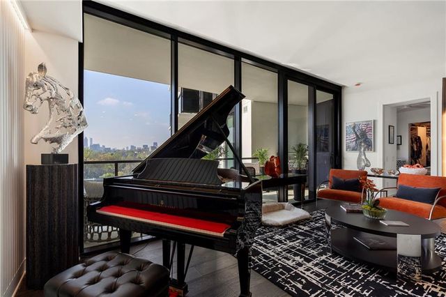 2425 Peachtree Road NE 707, Atlanta, GA 30305