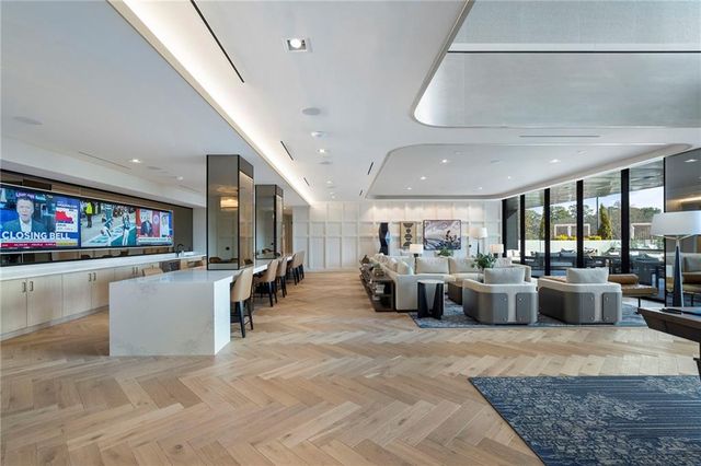 2425 Peachtree Road NE 707, Atlanta, GA 30305