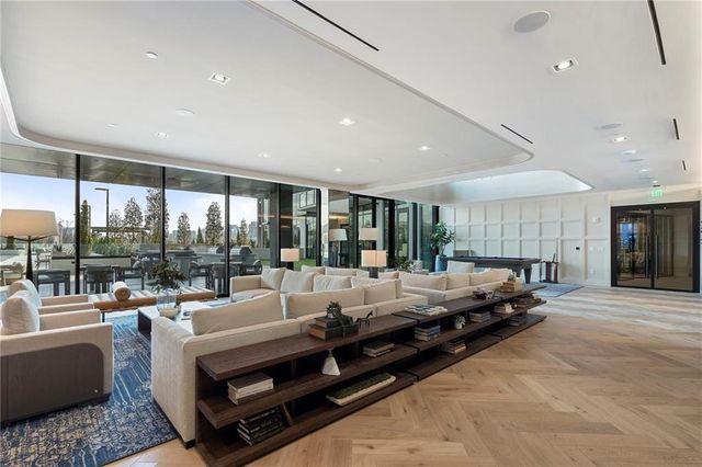 2425 Peachtree Road NE 707, Atlanta, GA 30305