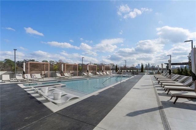 2425 Peachtree Road NE 707, Atlanta, GA 30305