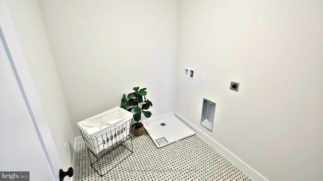 124 ALEXANDRIA DR, Annville, PA 17003