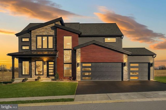 124 ALEXANDRIA DR, Annville, PA 17003