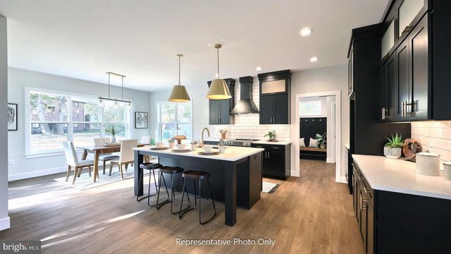 124 ALEXANDRIA DR, Annville, PA 17003