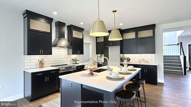 124 ALEXANDRIA DR, Annville, PA 17003