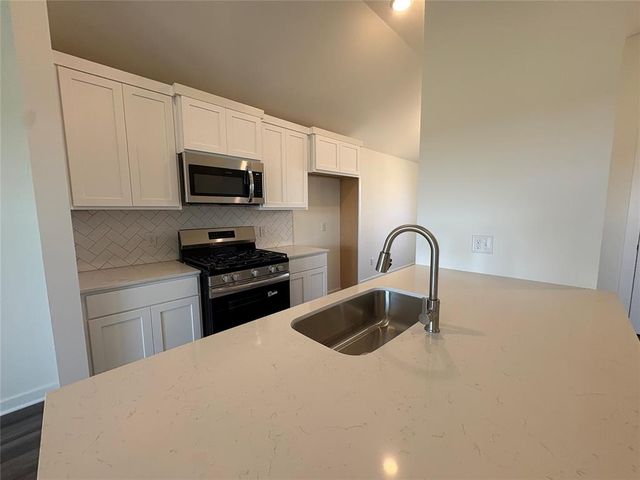 9013 Blackfork Lane, Oklahoma City, OK 73160