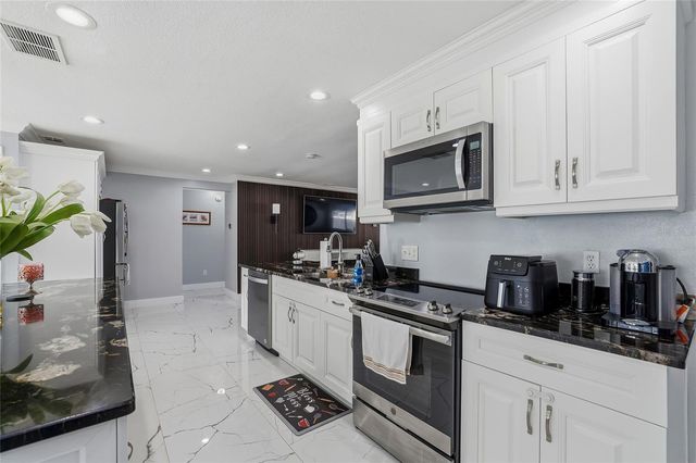 726 FORTUNA DRIVE, Brandon, FL 33511