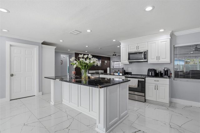 726 FORTUNA DRIVE, Brandon, FL 33511