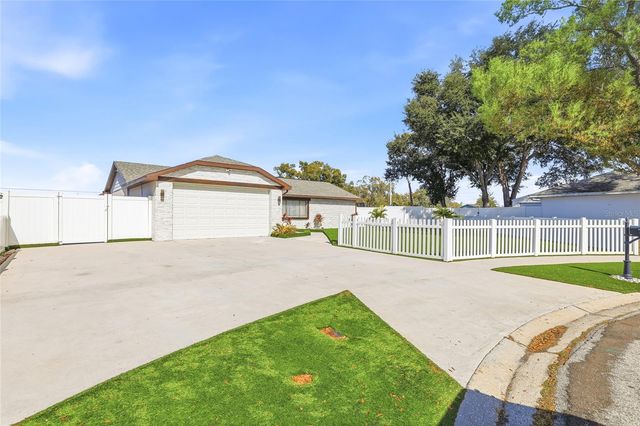 726 FORTUNA DRIVE, Brandon, FL 33511