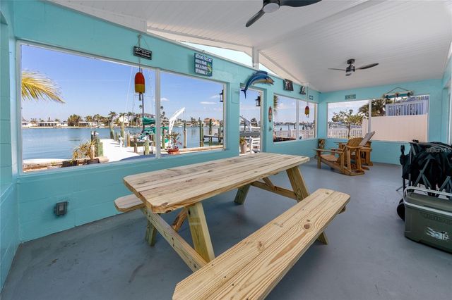 11215 3RD STREET E, Treasure Island, FL 33706