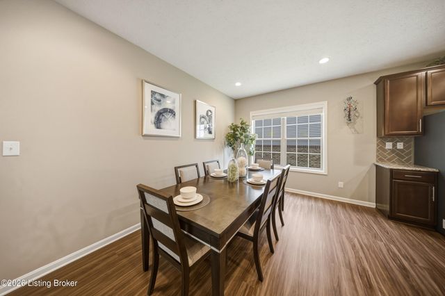 227 Belden Trail, Louisville, KY 40245