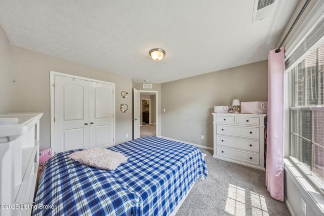 227 Belden Trail, Louisville, KY 40245