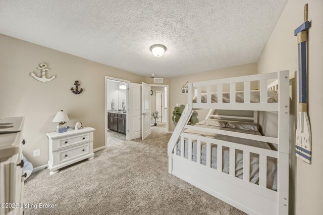 227 Belden Trail, Louisville, KY 40245