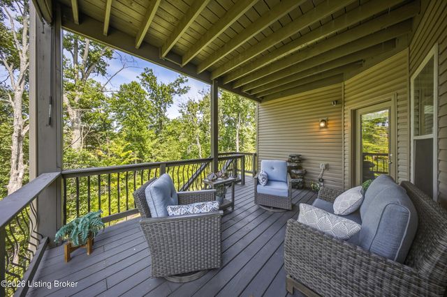 227 Belden Trail, Louisville, KY 40245