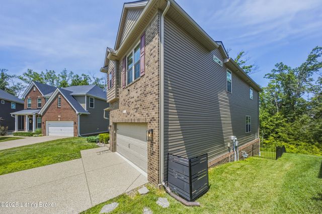 227 Belden Trail, Louisville, KY 40245