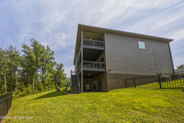227 Belden Trail, Louisville, KY 40245