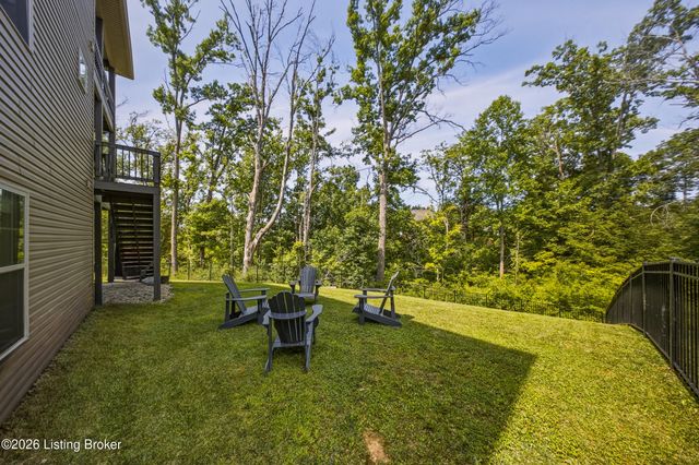 227 Belden Trail, Louisville, KY 40245