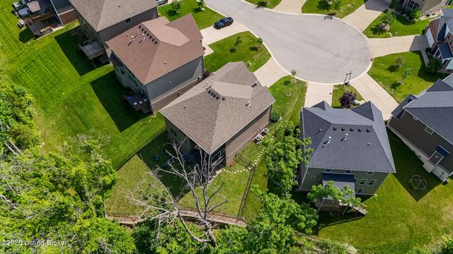 227 Belden Trail, Louisville, KY 40245