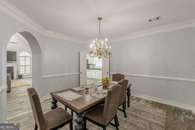 203 Prestwick Way N, Stockbridge, GA 30281