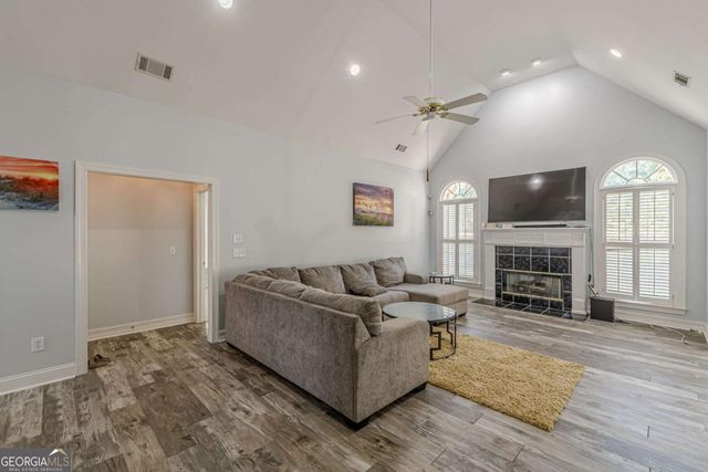 203 Prestwick Way N, Stockbridge, GA 30281