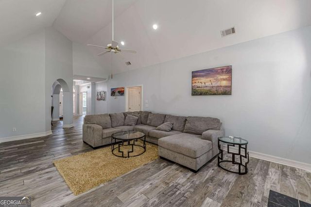 203 Prestwick Way N, Stockbridge, GA 30281