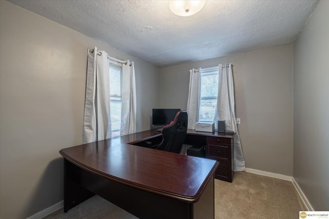 7928 Park Drive, Ralston, NE 68127