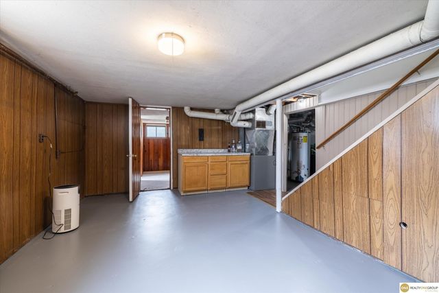 7928 Park Drive, Ralston, NE 68127