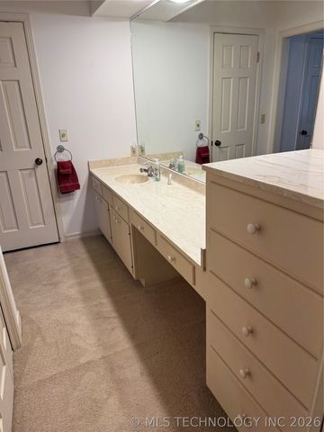 1545 PECAN Place, Bartlesville, OK 74003